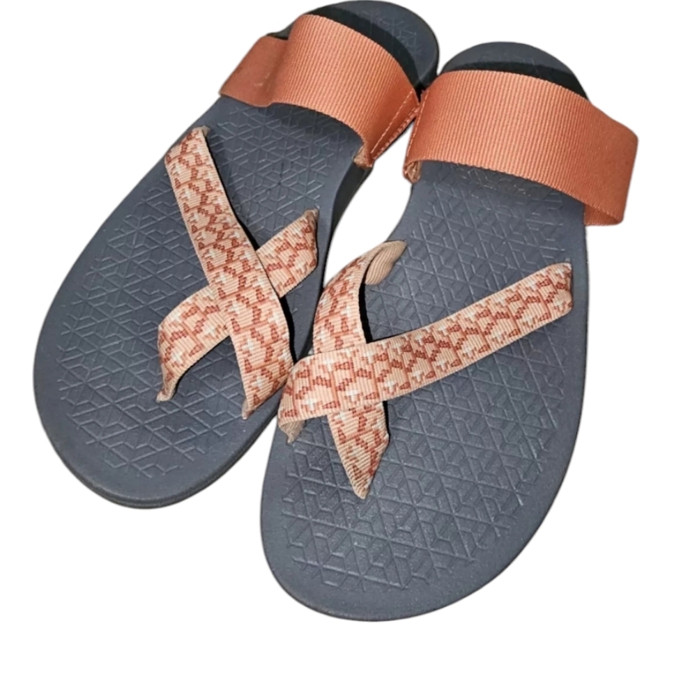 Chaco Tetra Cloud Sandals Ginger Spice Size 9 Women's coral toe slides